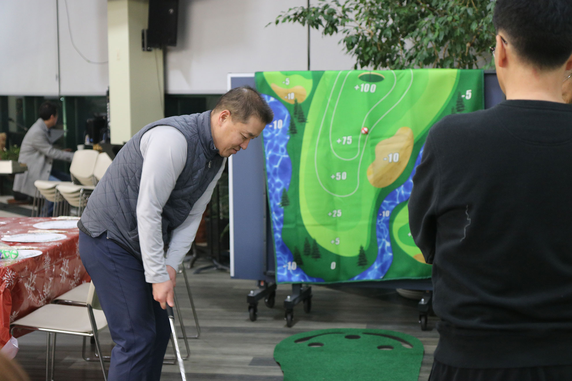 12112025-hobby (73).jpg