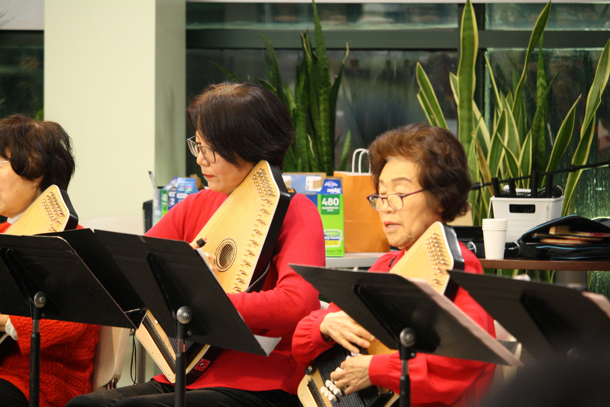 12112025-hobby (3).jpg