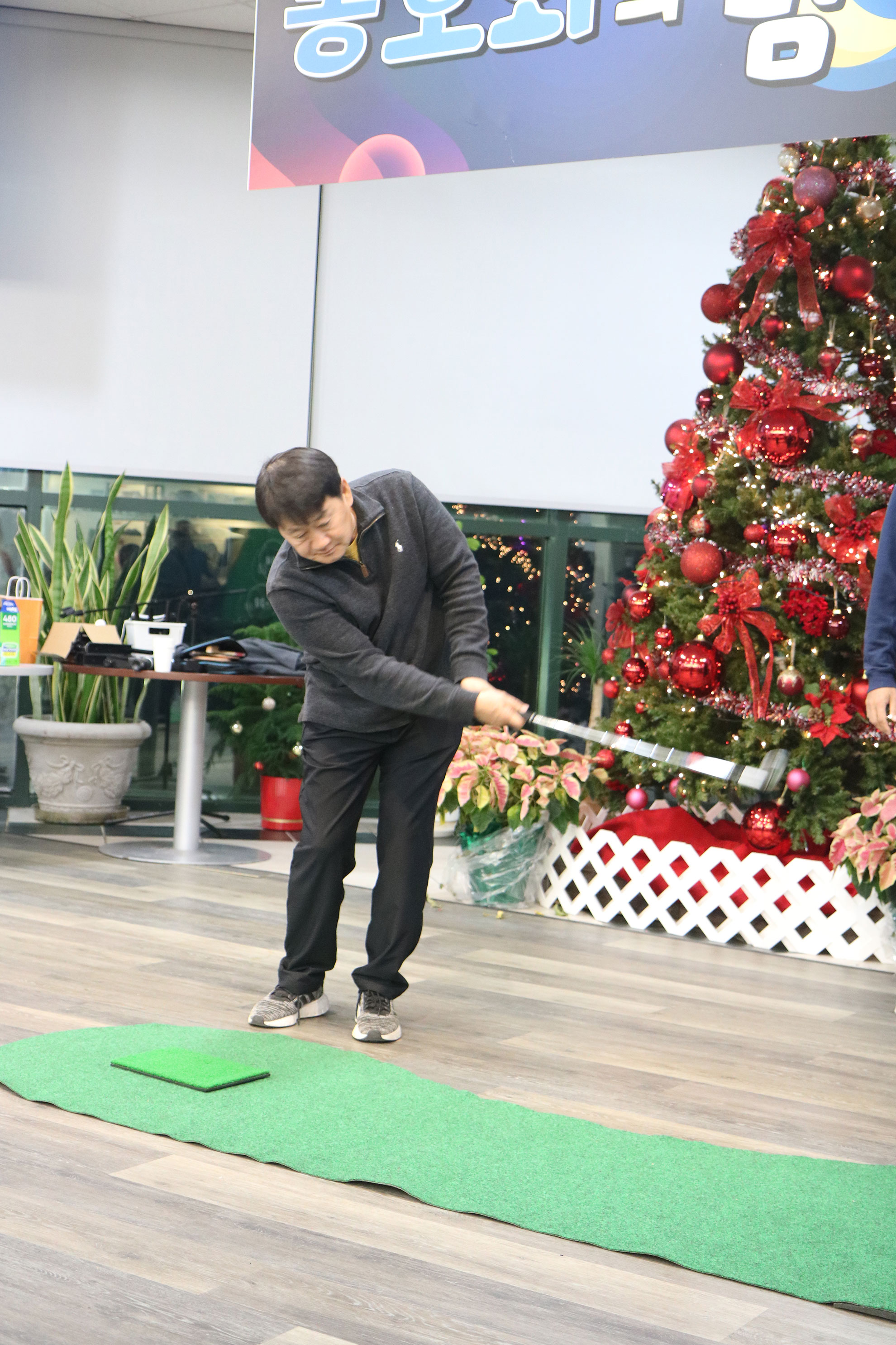 12112025-hobby (18).jpg