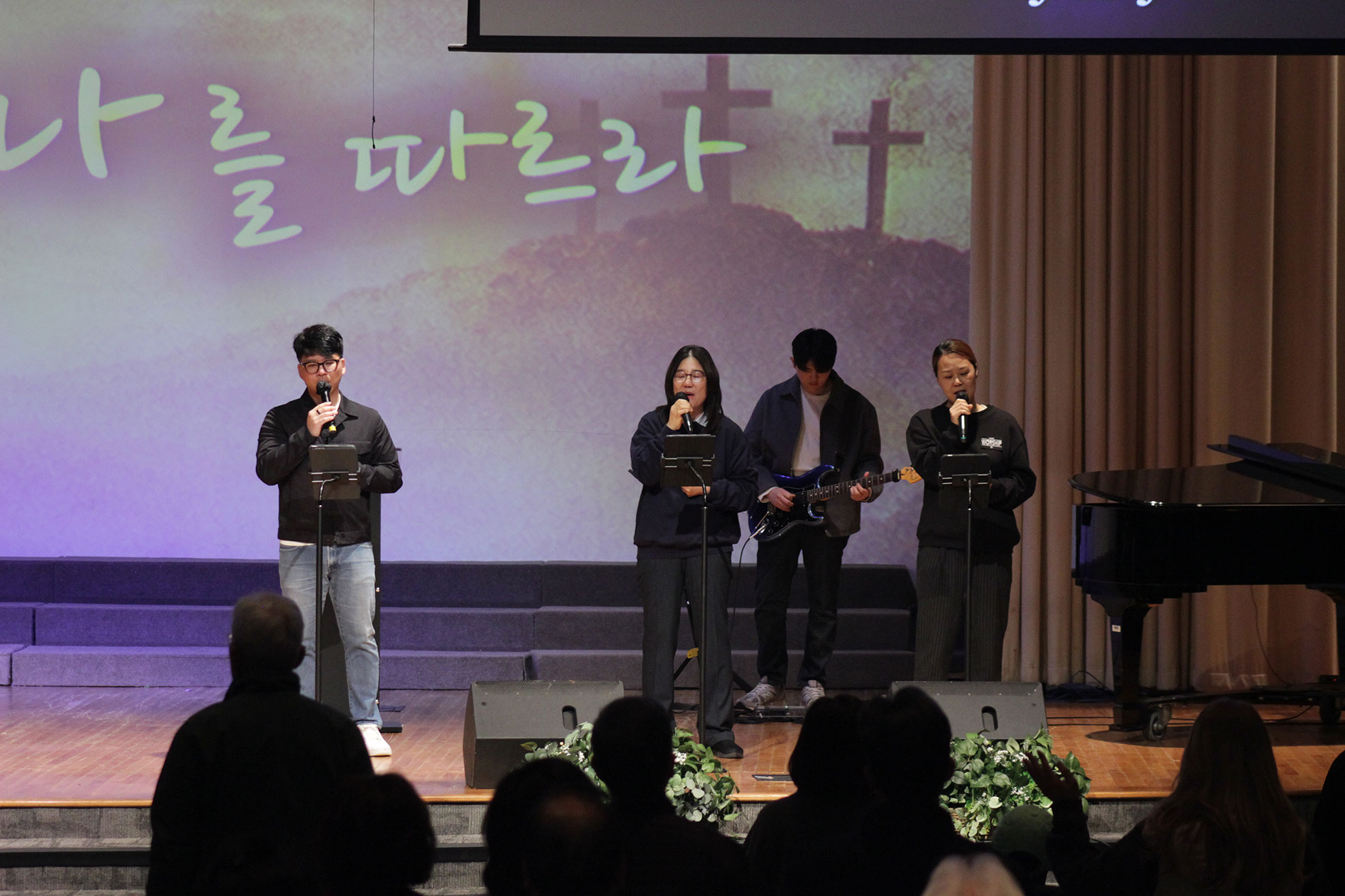 04042026-Passionweek (15).jpg