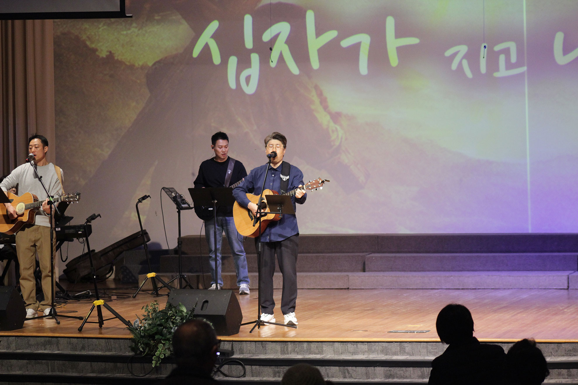 04042026-Passionweek (14).jpg