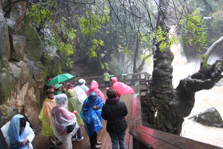 IMG_3911-가이사랴-빌립보-폭포.jpg