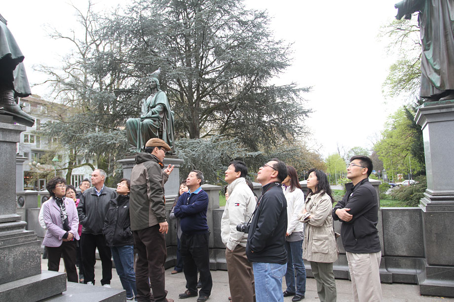 IMG_2904-종교개혁자-동상.jpg