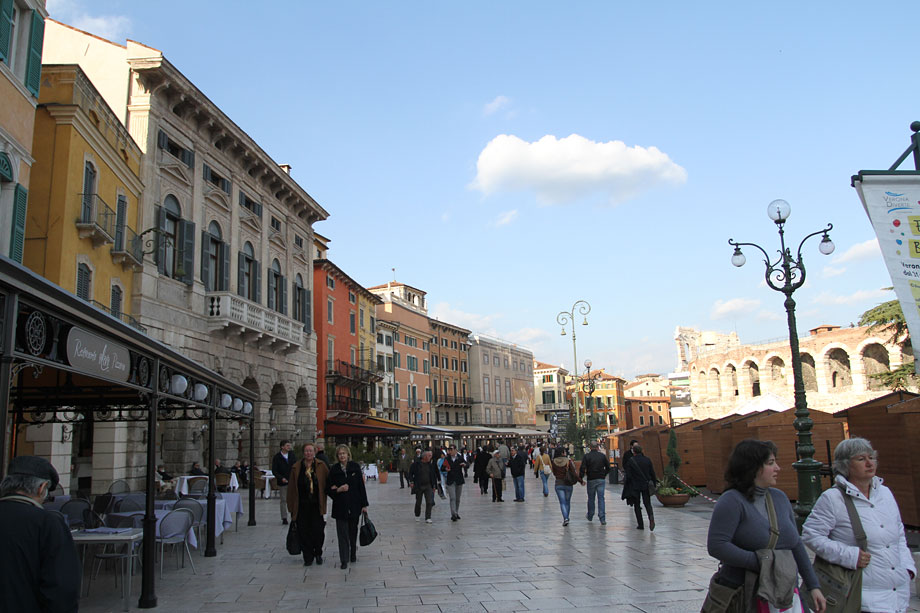 IMG_5391-베로나-브라-광장.jpg