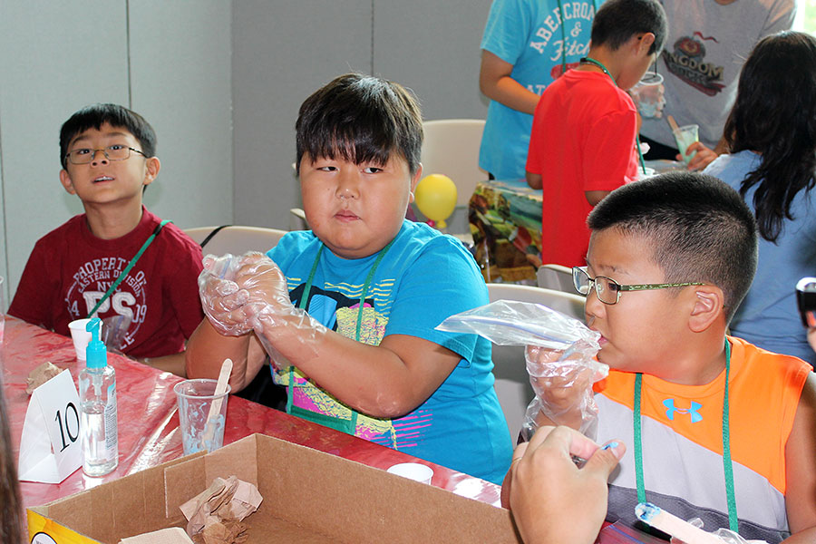 07302013-elementary-vbs (49).jpg