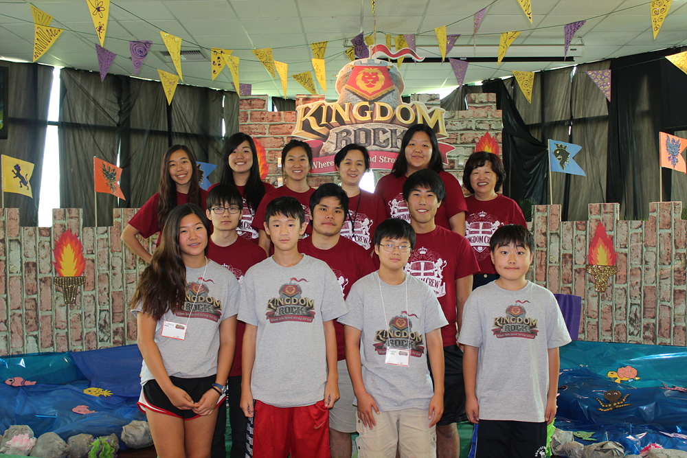 07302013-elementary-vbs-group (12).jpg