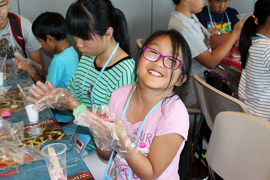 07302013-elementary-vbs (53).jpg