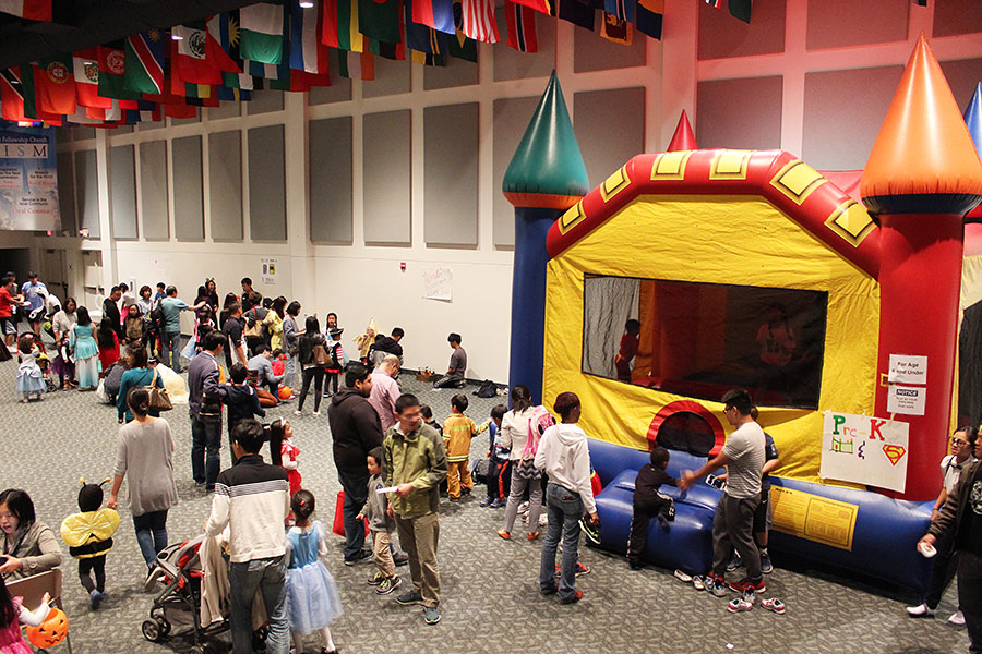 10312016-fallfestival2.jpg