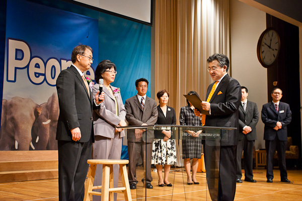 091111anniversaryservice05.jpg