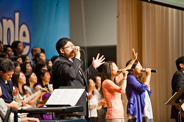 091111anniversaryservice03.jpg