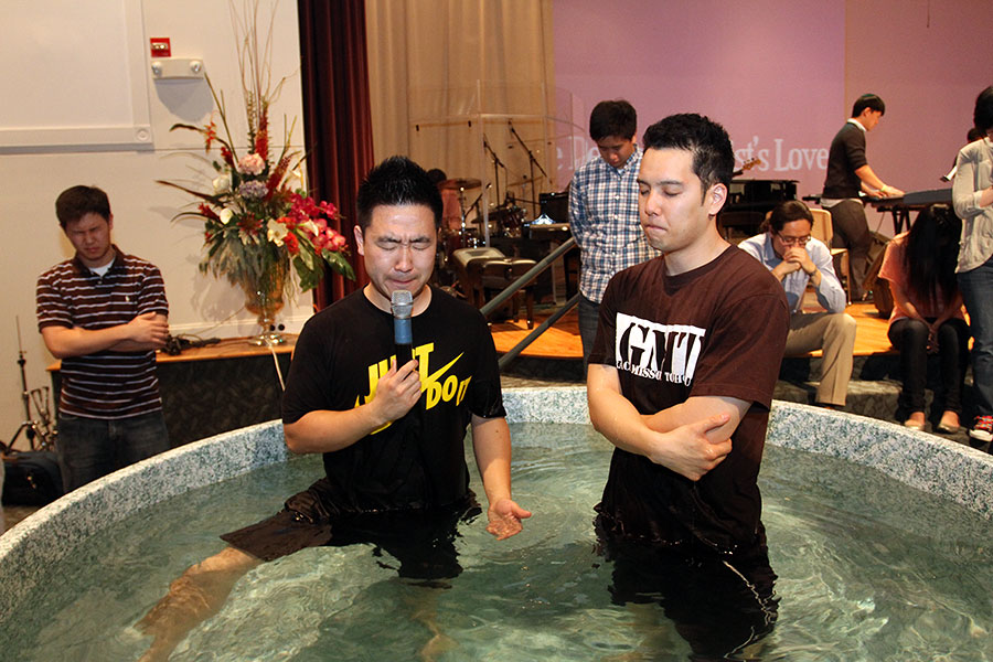 04142013-ec-baptism (13).jpg