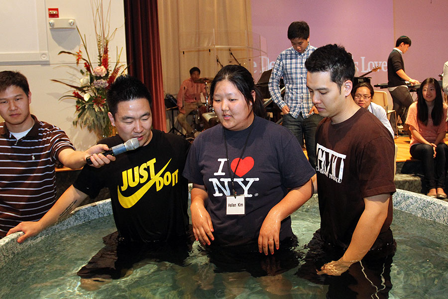 04142013-ec-baptism (10).jpg