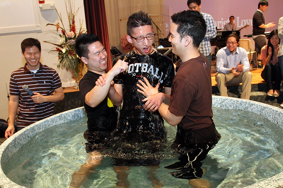 04142013-ec-baptism (5).jpg
