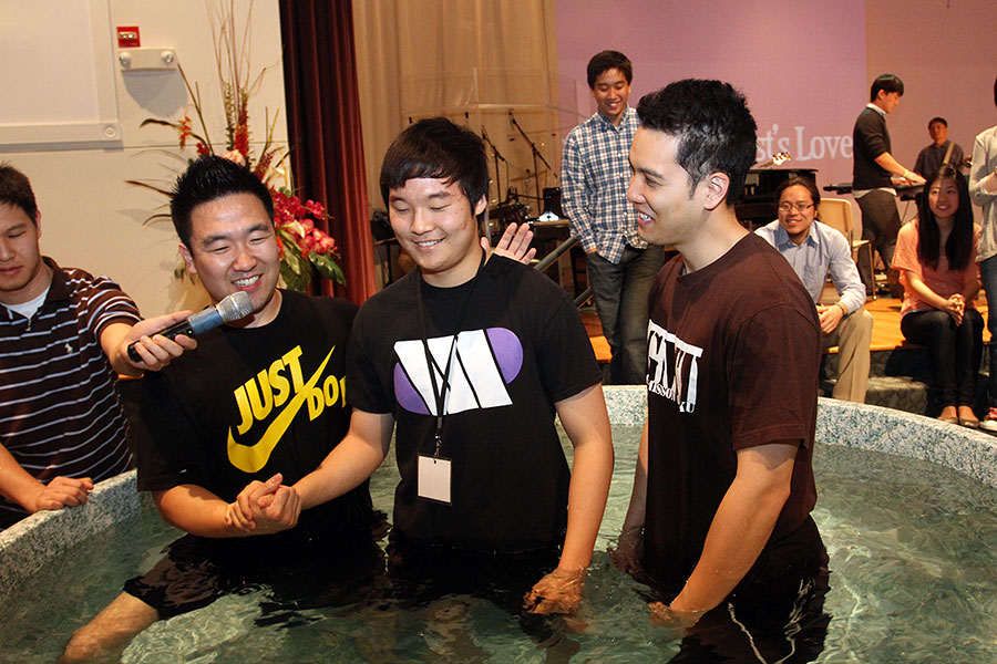04142013-ec-baptism (9).jpg
