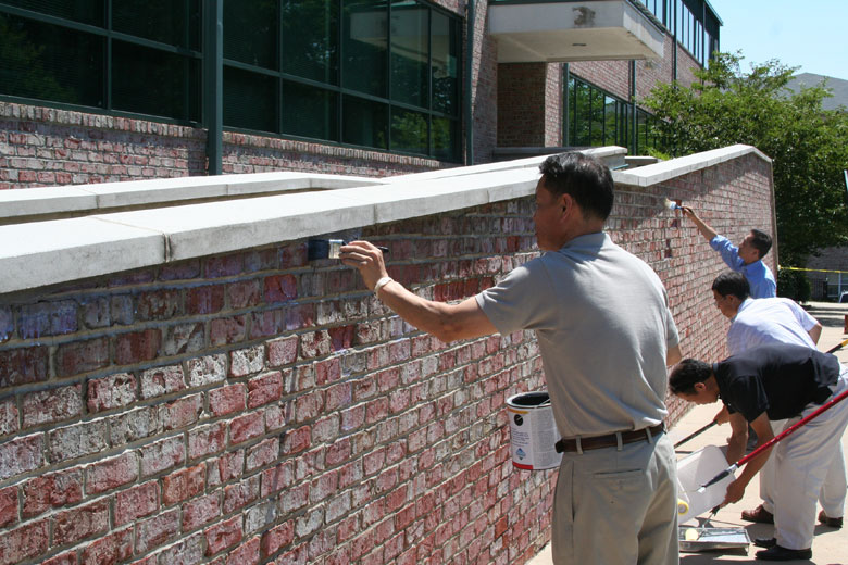 07312011-building (1).jpg