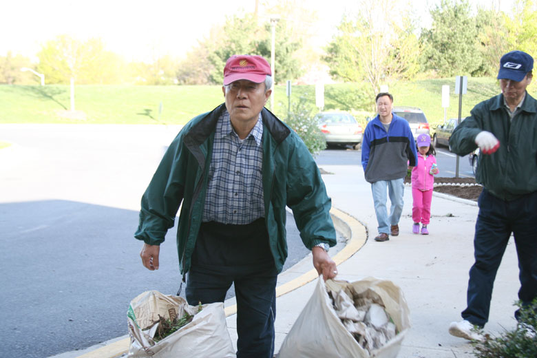 041010-mulch (12).jpg