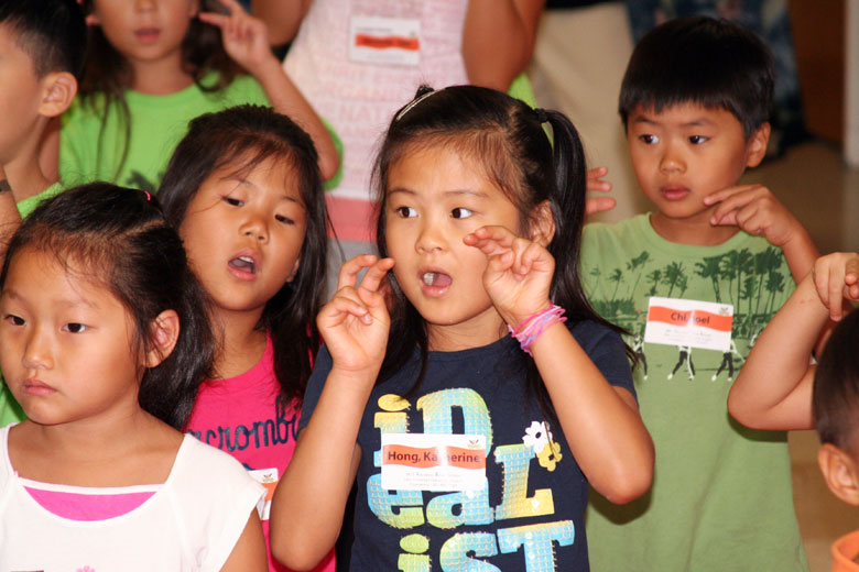 08042011-pre-vbs (12).jpg