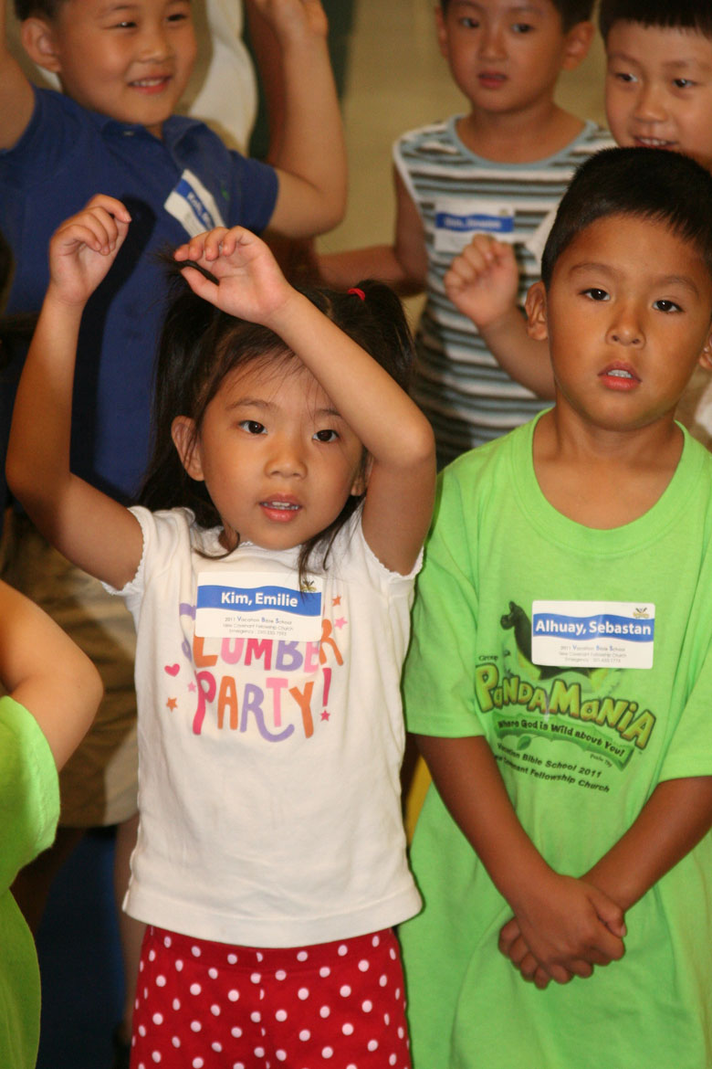 08042011-pre-vbs (7).jpg