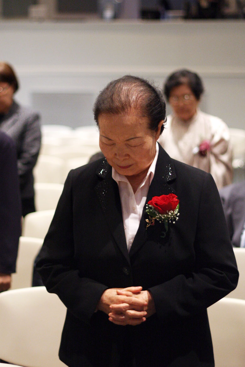 05112011-mother (11).jpg