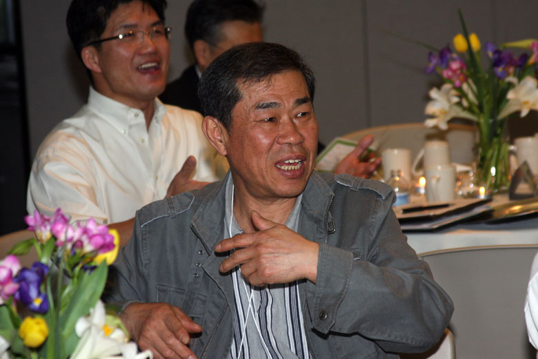 05012011-alpha (10).jpg