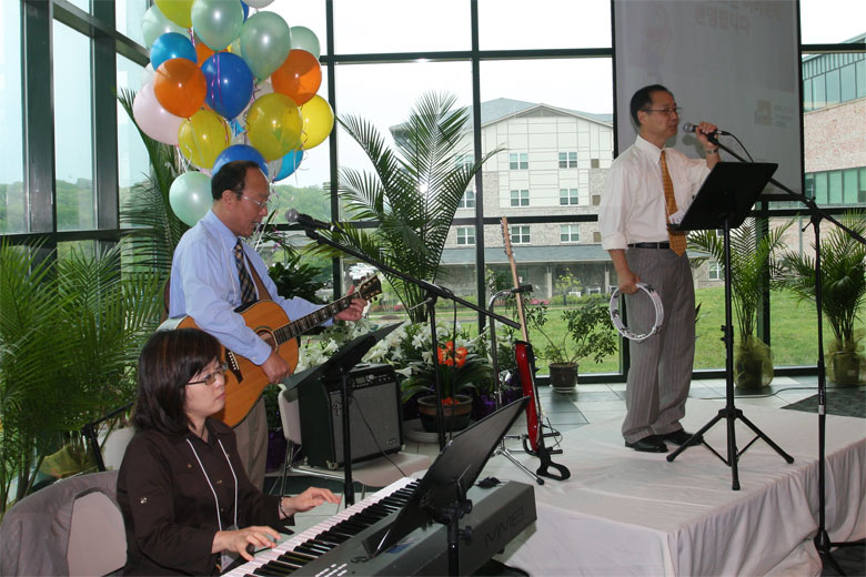 05012011-alpha (4).jpg