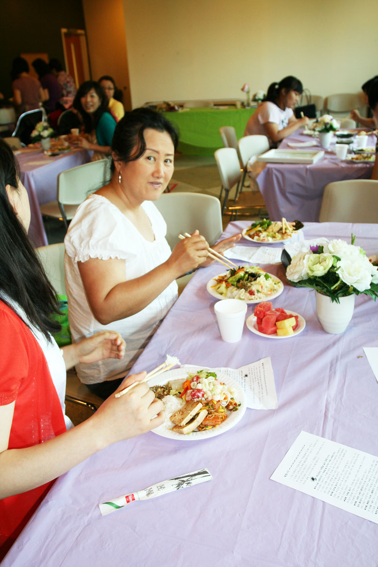 052710-women (12).jpg