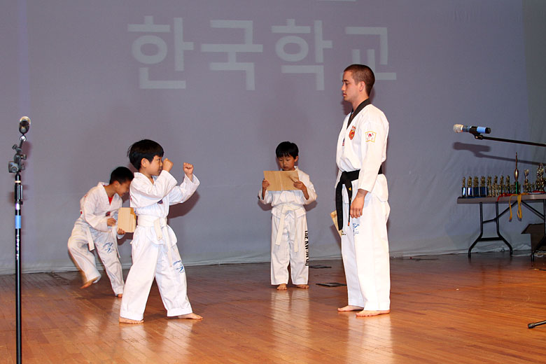 05122012-koreanschool (26).jpg