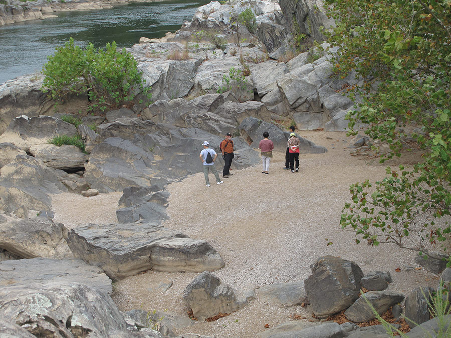 09262015-hiking (19).jpg