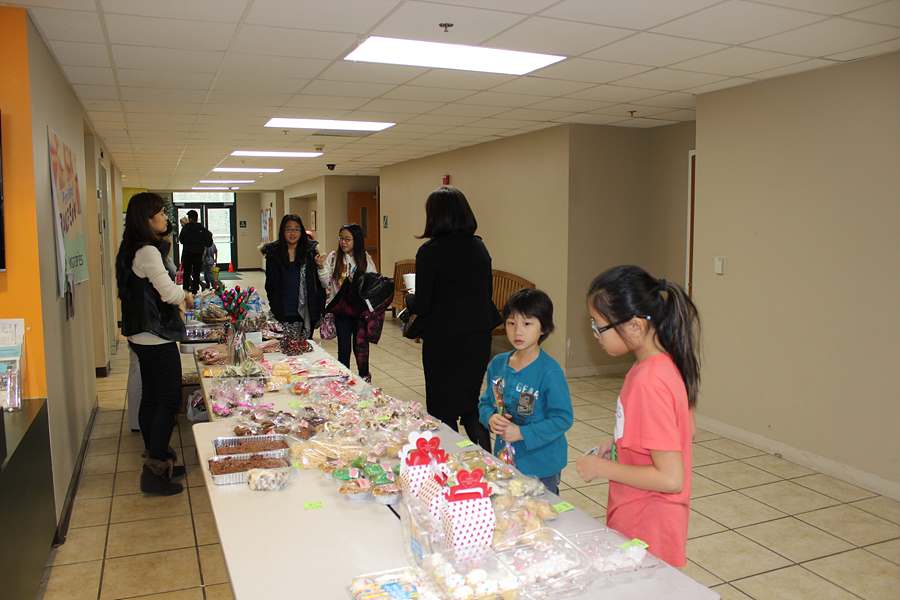 02082015-bakesale (2).jpg