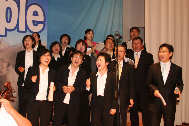 04242011-easter-1 (10).jpg