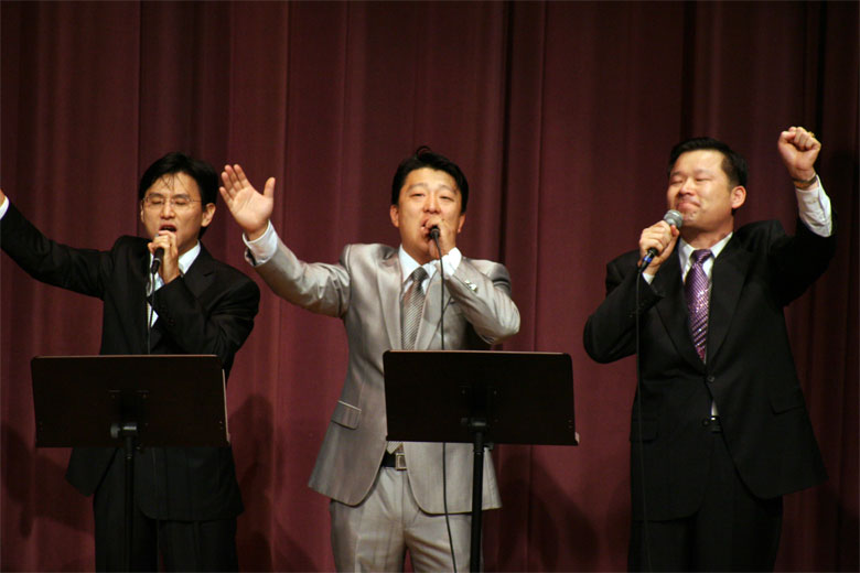 04242011-easter-1 (15).jpg