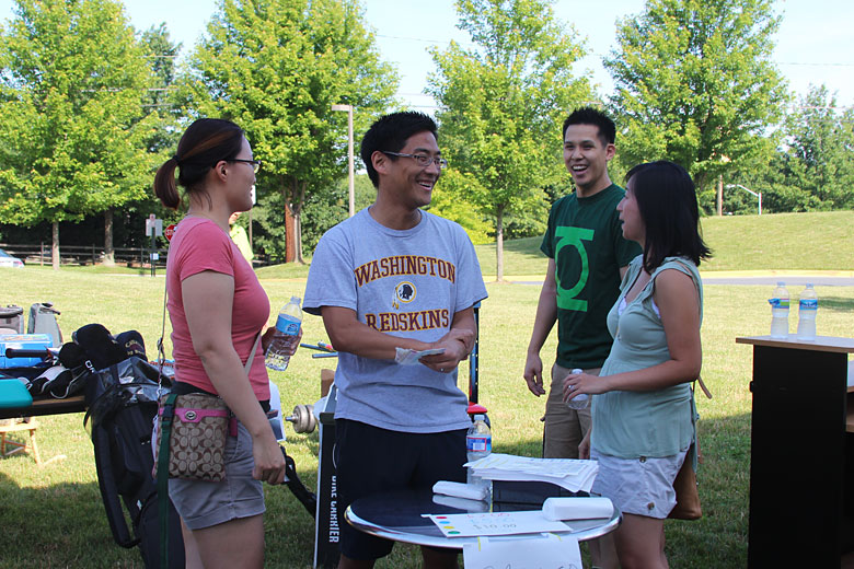 06092012-yardsale (19).jpg