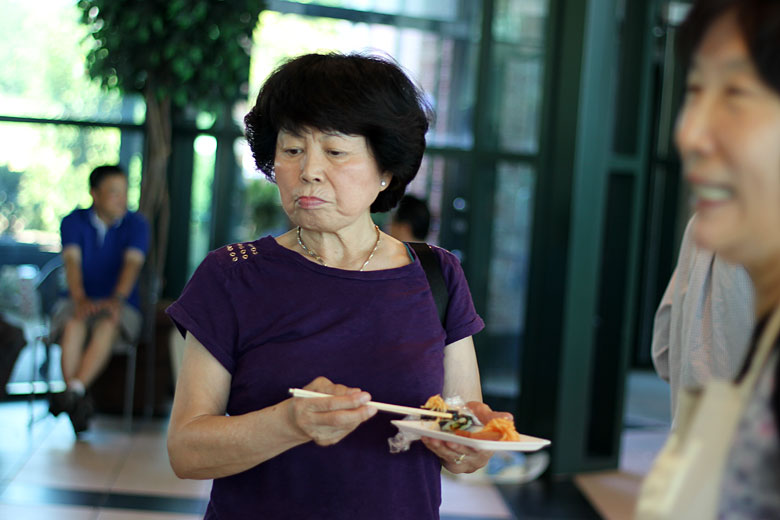 06092012-yardsale (46).jpg