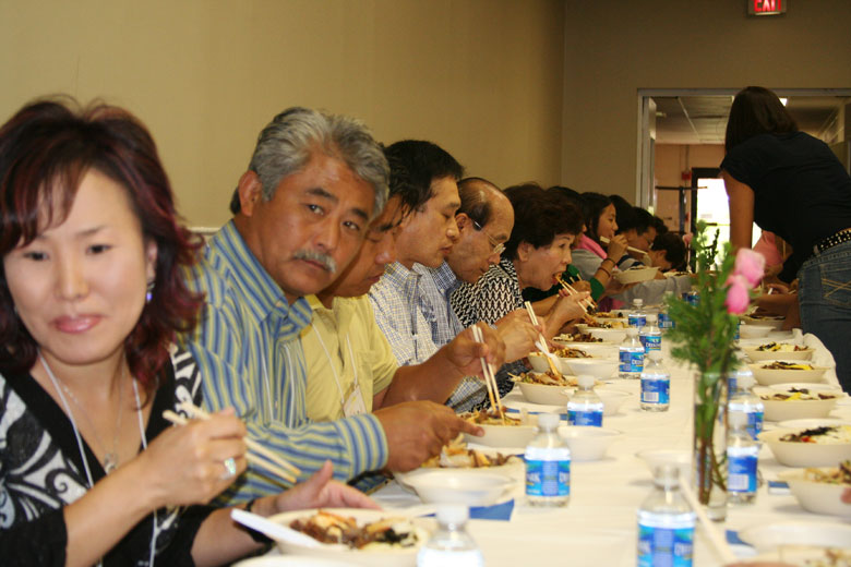 082909-oikos (38).jpg