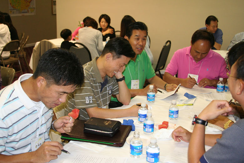 082909-oikos (43).jpg