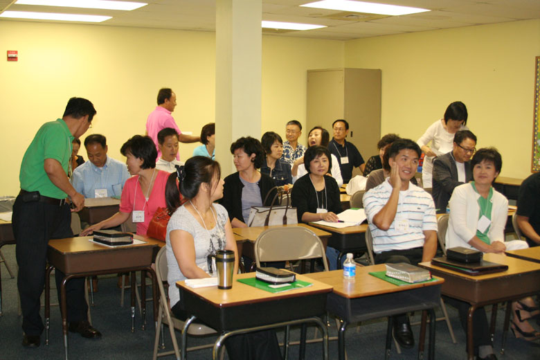 082909-oikos (46).jpg