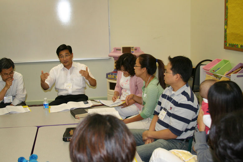 082909-oikos (55).jpg