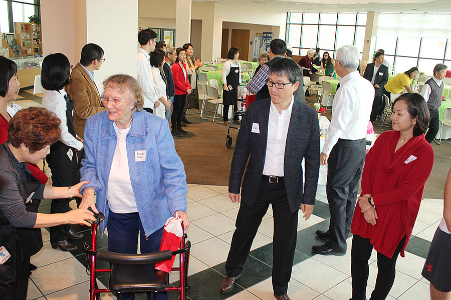 12022017-CovenantVillage (52).jpg