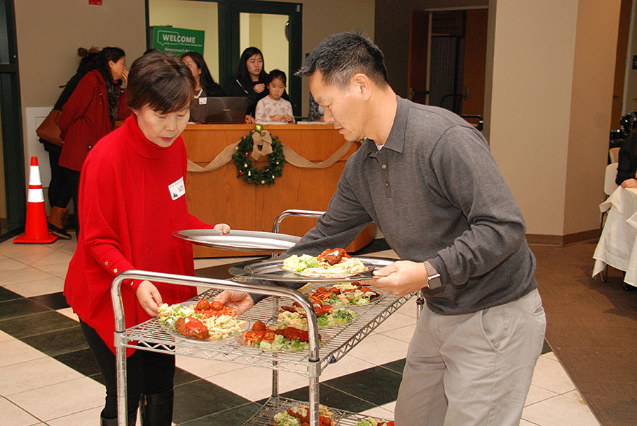 12182016-ESL-Banquet (3).jpg