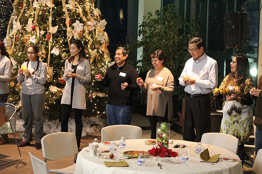 12182016-ESL-Banquet (42).jpg