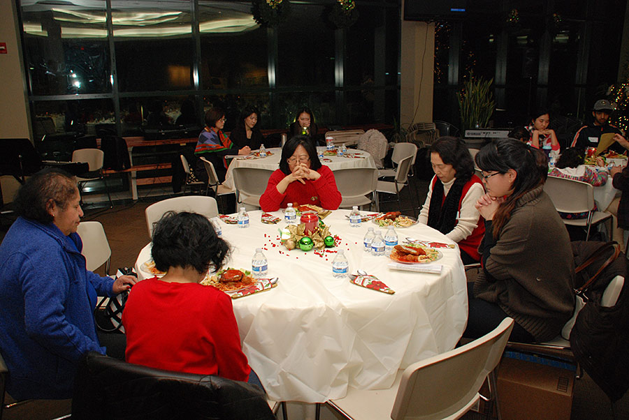 12182016-ESL-Banquet (6).jpg