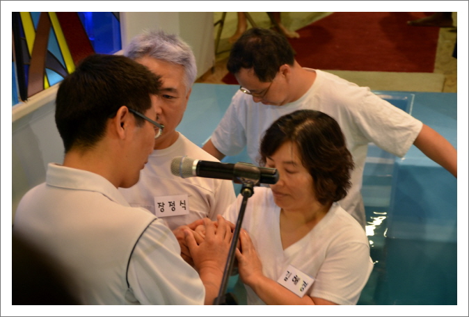 알파 11기 졸업식dc5b23018fbe7f2bf2c14c1430c53d77.jpg