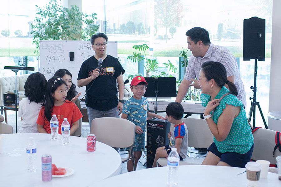 05252024-picnic-group4 (5).jpg