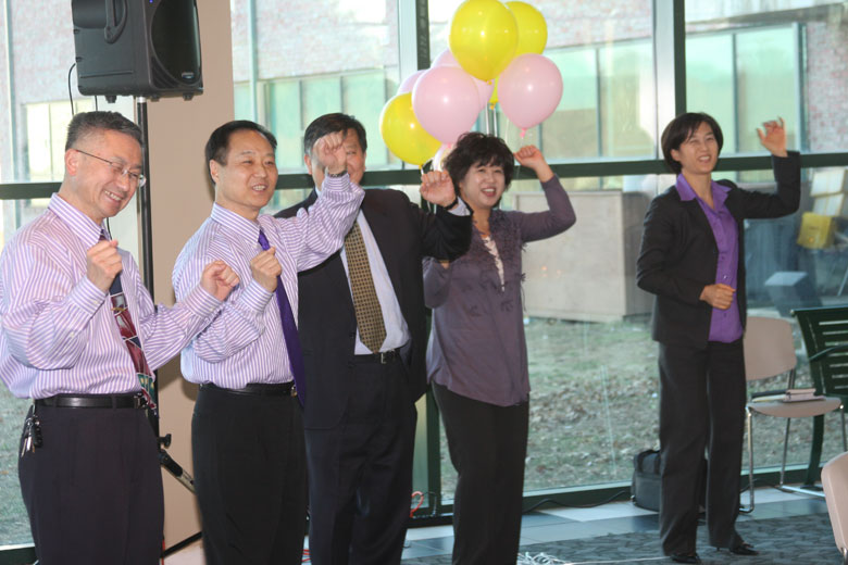 031311-member (20).jpg