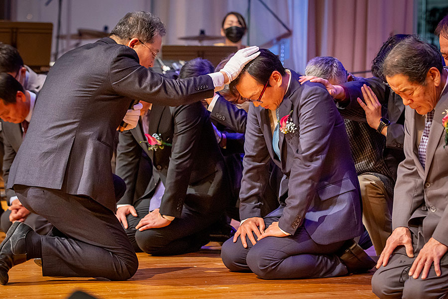 12112022-ordination (15).jpg