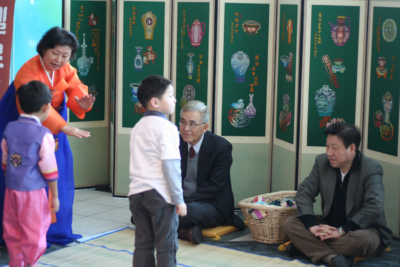 020511-kschool (25).jpg