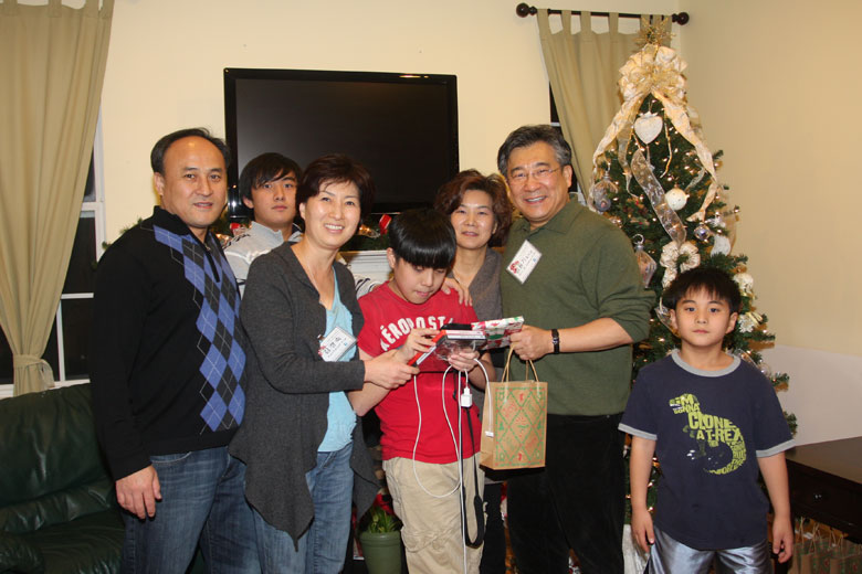 12172011-oasis (13).jpg