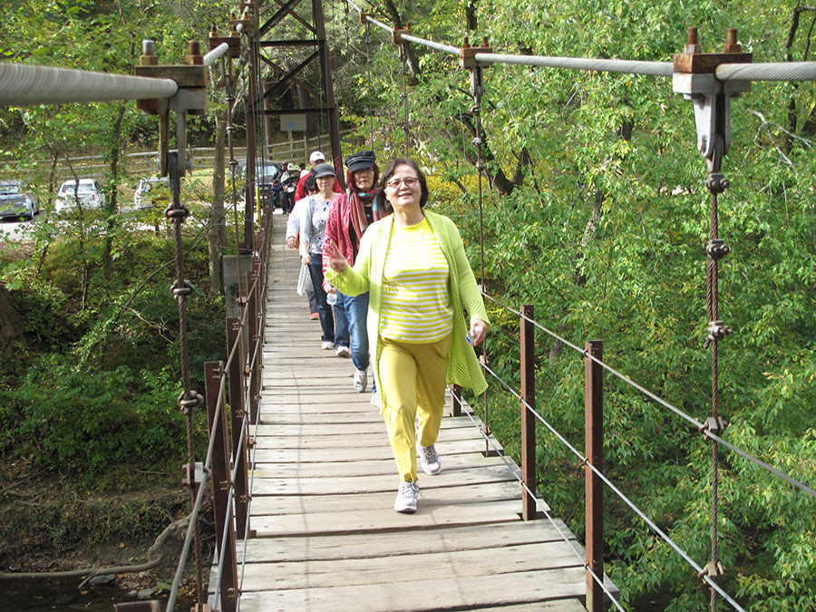 10172015-hiking2 (16).jpg