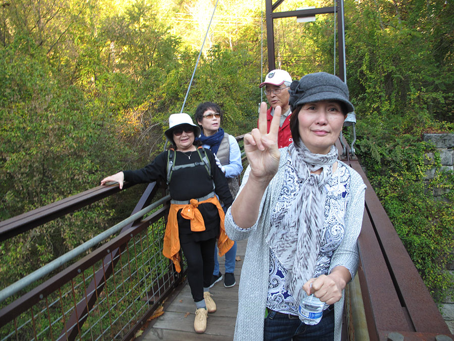 10172015-hiking2 (4).jpg