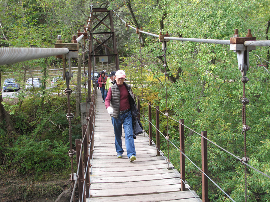 10172015-hiking2 (15).jpg